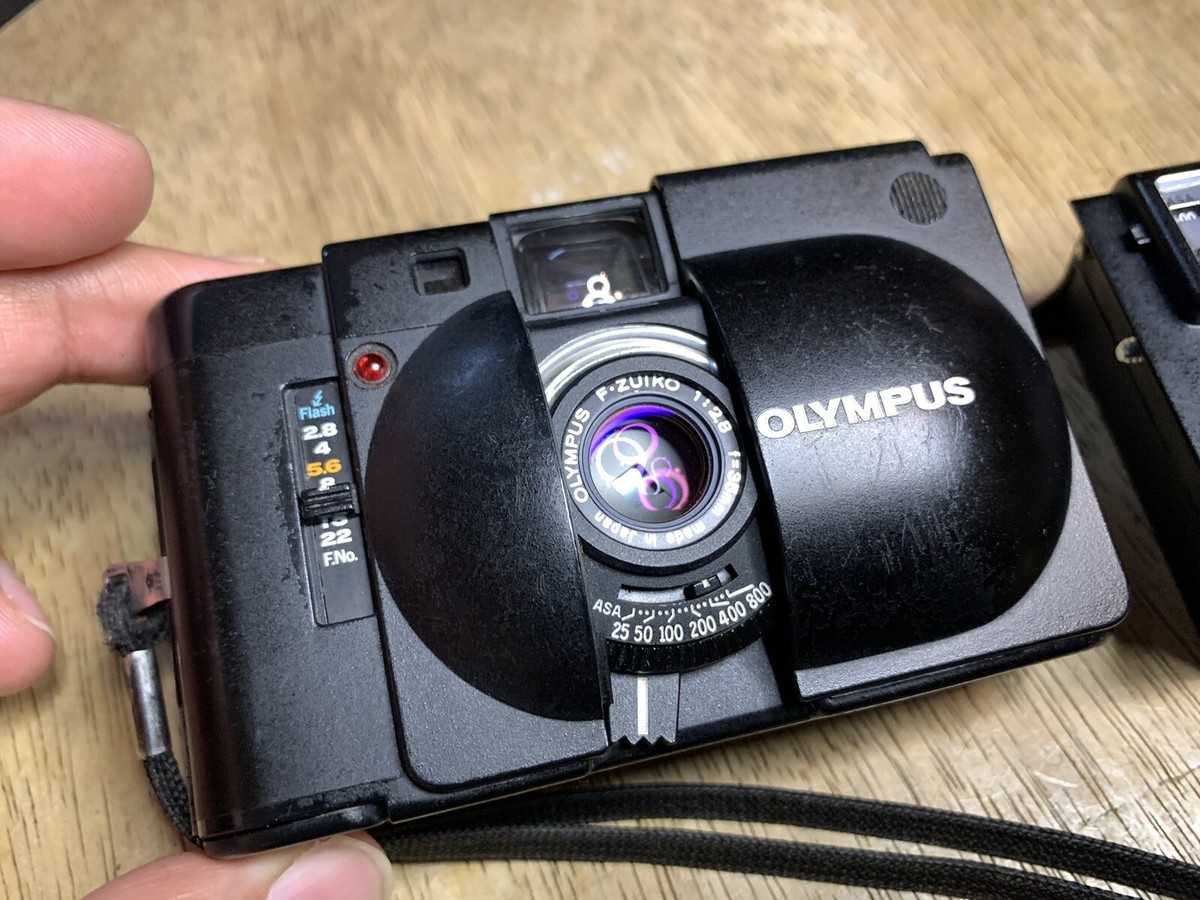 【名品】OLYMPUS XA 35ｍｍ F2.8 A11 付きフィルムカメラ Amazon.com : Olympus XA 35mm Film RangeFinder Camera with