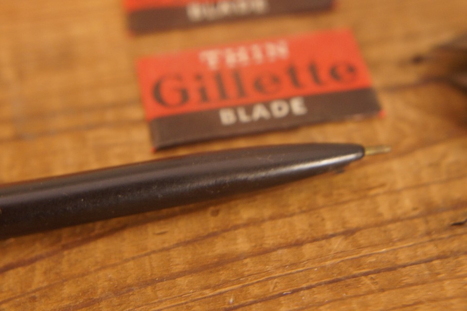 American Line SS St Louis Straight Razor, Other Razors, Burma Shave