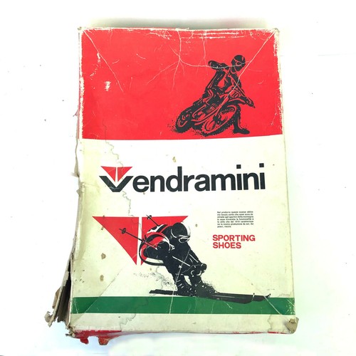 Vendramini Italy VTG 60s tall shag goat fur yeti Après ski shoes boots 37 /38 - 第 3/10 張圖片