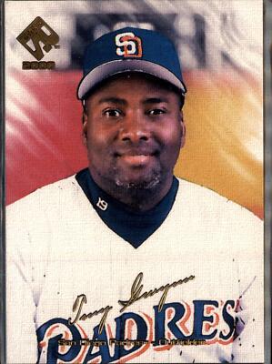 2000 Pacific Private Stock #124 Tony Gwynn