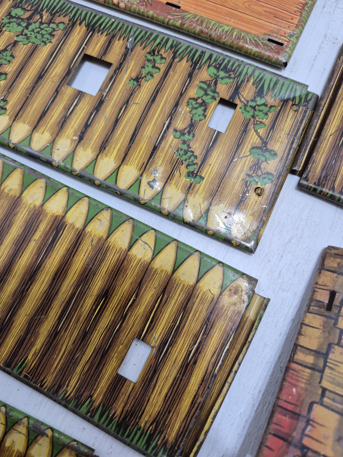 Vintage T. Cohn and Mark Fort Davy Crockett Tin Toy Parts Playset Lot Litho