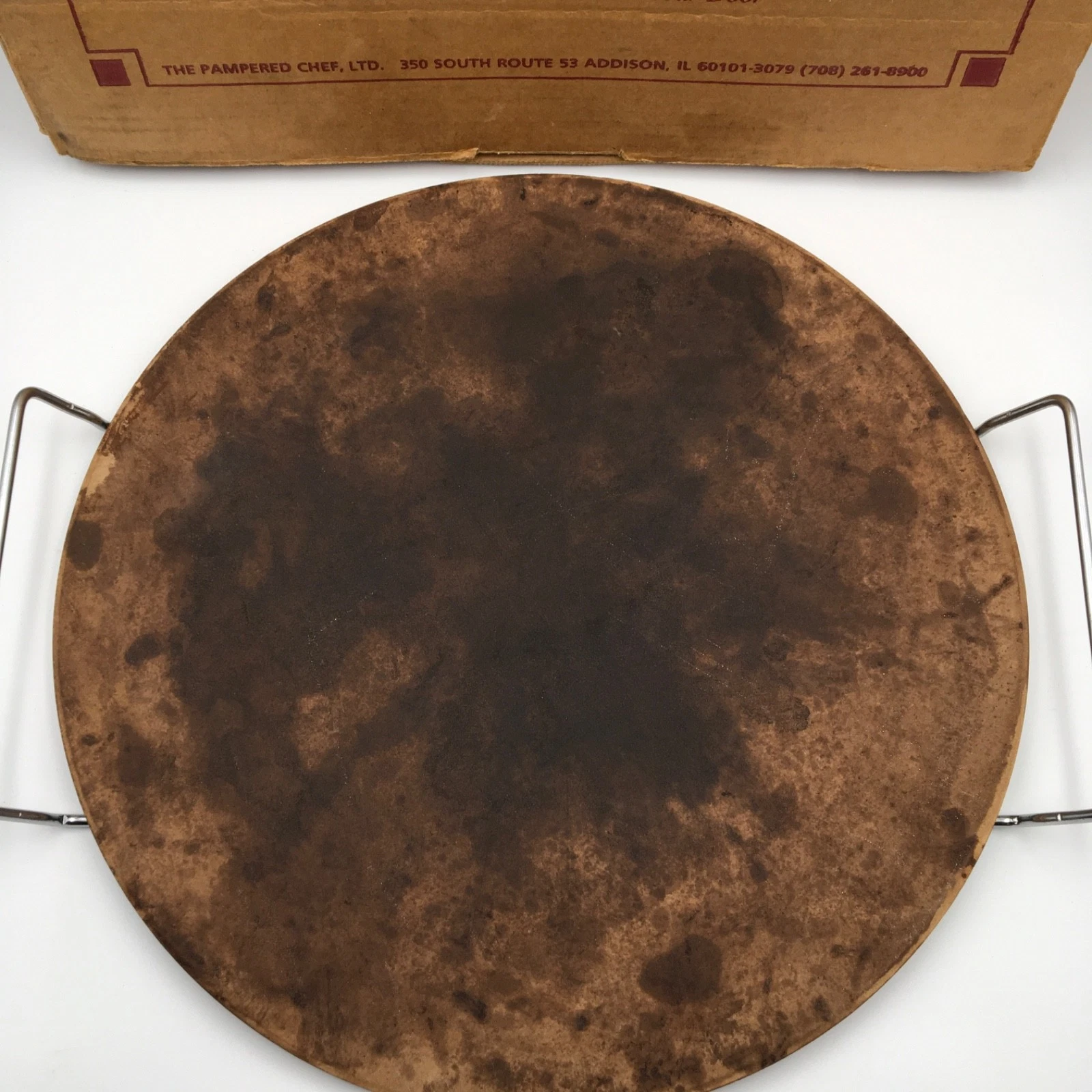 Huey-Chang Seasoned Stoneware Round Pizza Baking Stone 15” w/ Pampered Chef Rack
Opens in a new wind