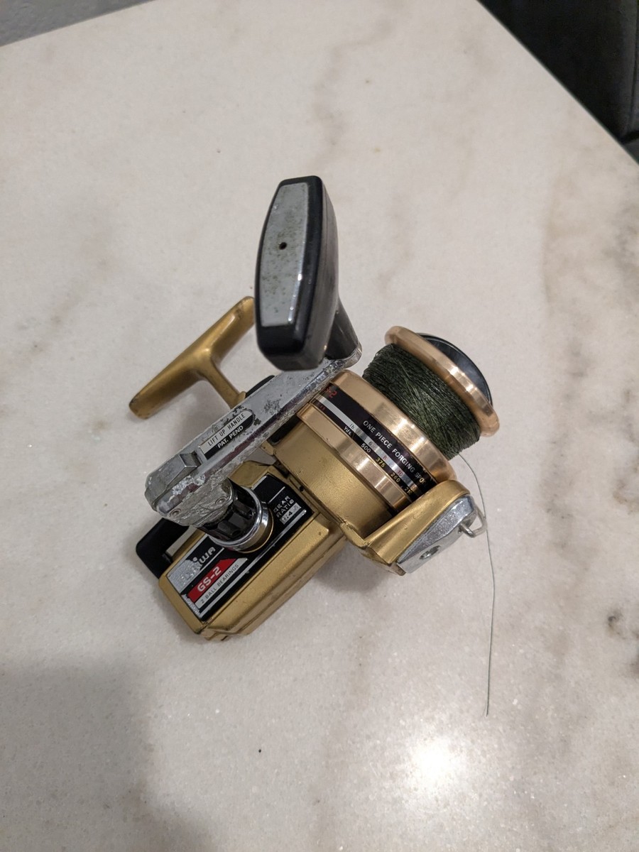 Daiwa Gold GS-2 Skirted Spool Spinning Reel Vintage Fishing Reel