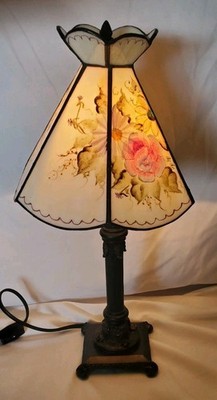 Dennis East International  Vtg 2002 Floral Tiffany Style 6-Panel Lamp Rose Daisy