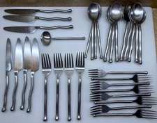 SILVERWARE Gourmet Settings EXOTIQUE PLATINUM WAVY ~ 32pcs 4Pc P Set + CHRISTMAS