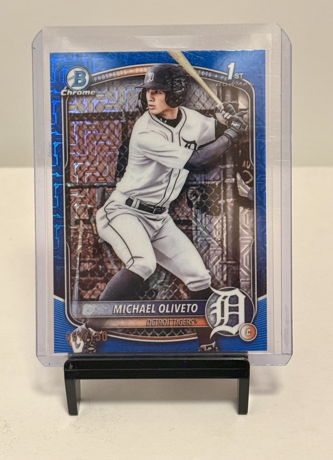 2025 Bowman Chrome Draft Michael Oliveto #BDC-156 1st Bowman Blue Mojo /150