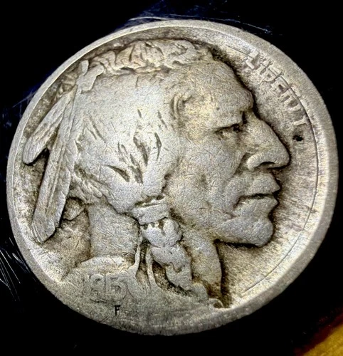 1913-P  Philadelphia Mint Type 2 Buffalo Nickel Very Fine Condition