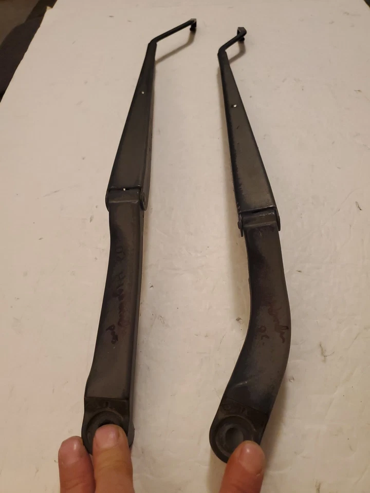 Toyota Highlander 2001-2007 brazos limpiaparabrisas izquierdo y derecho OEM Foto 4 de 4