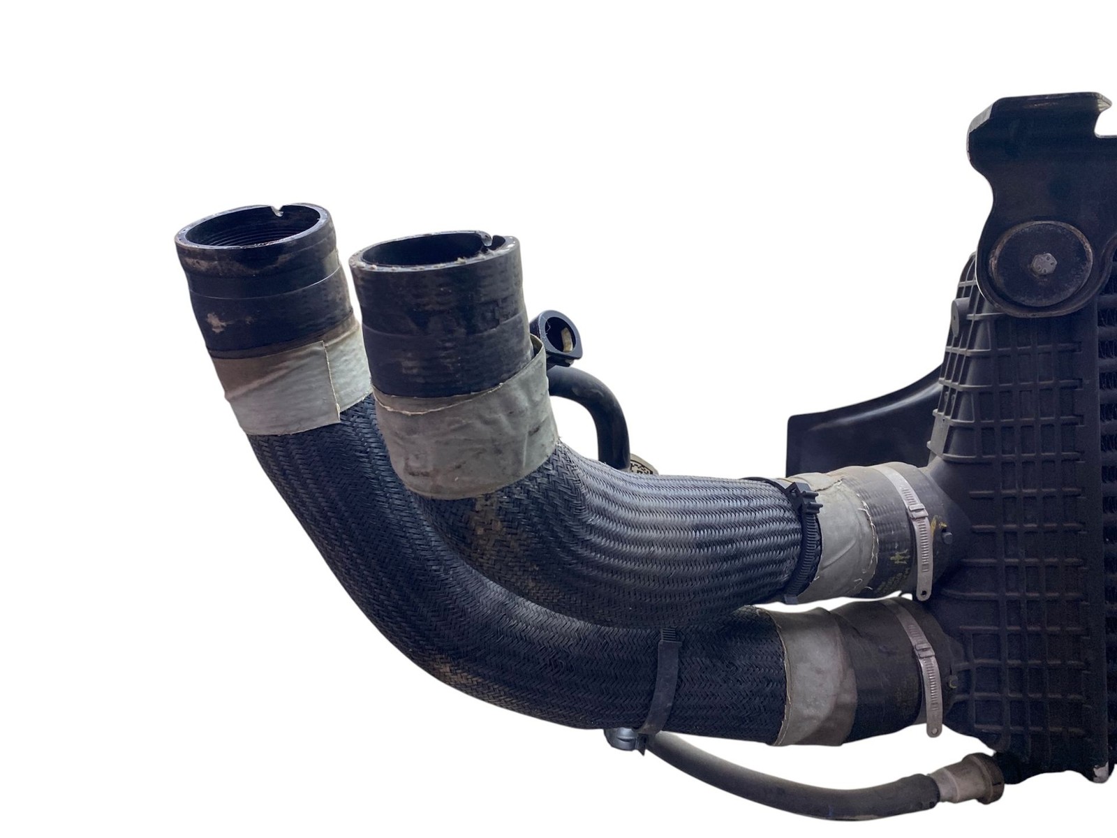 2017-2024 MASERATI LEVANTE M161 3.0l Awd Front RH Turbo Intercooler /Duct Shroud