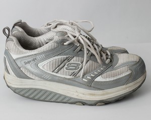 walking shoes sketchers