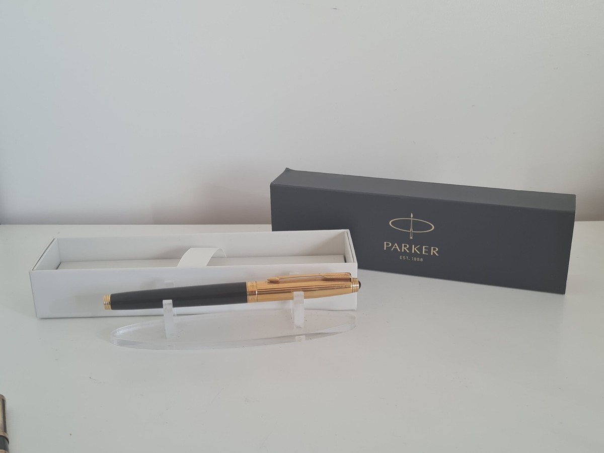Stylo Plume Parker 75 Custom Noir - Plume En Or 18K - Occasion - Écriture Luxe