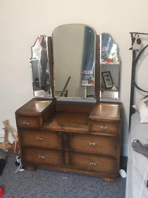 Old Style Dresser Triple Mirror Dressers Drawers Gumtree
