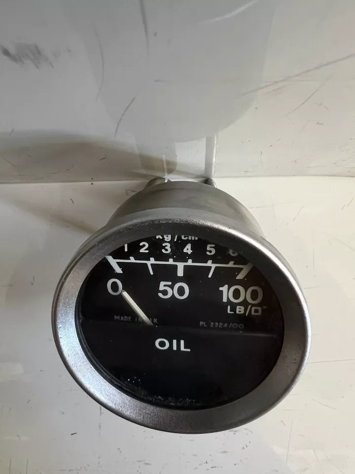 MGB GT & Roadster oil pressure Gauge AAU3033 1976-1980 - Image 3 of 4