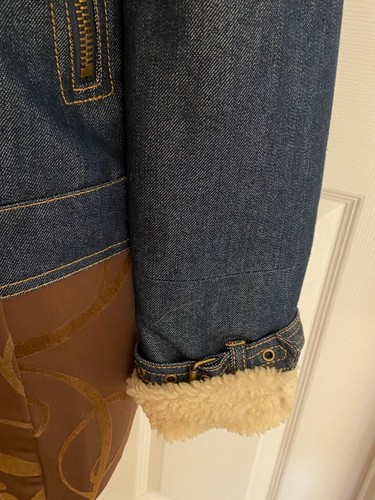 Forever 21 Giacca Moto Denim Foderata in Pelliccia Ecopelliccia Cerniera Asimmetrica Versatile S - Foto 9 di 11