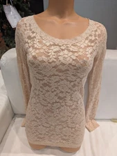 moda international top Size Xs