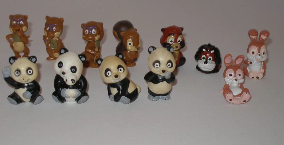 Komplett Satz "Tao Tao" 1984 ( Affen und Eichhörnchen dunkelbraun ) - Bild 1 von 1