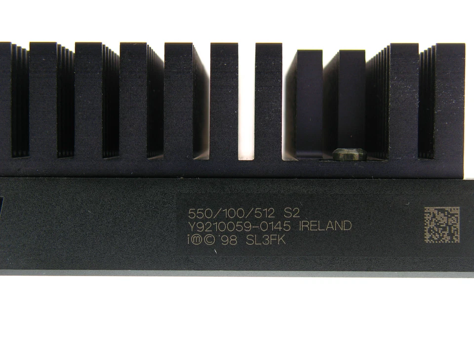 80525KY550512 SL3FK (D7514-63001) Intel Pentium III Xeon
