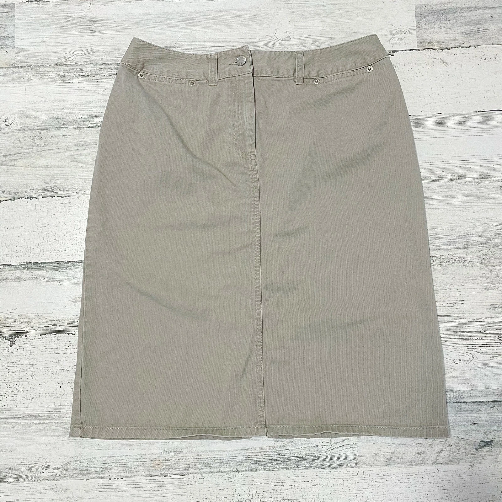 Pendleton Size 10 Khaki Skirt | Flat Front, Front Close, Back Slit EUC