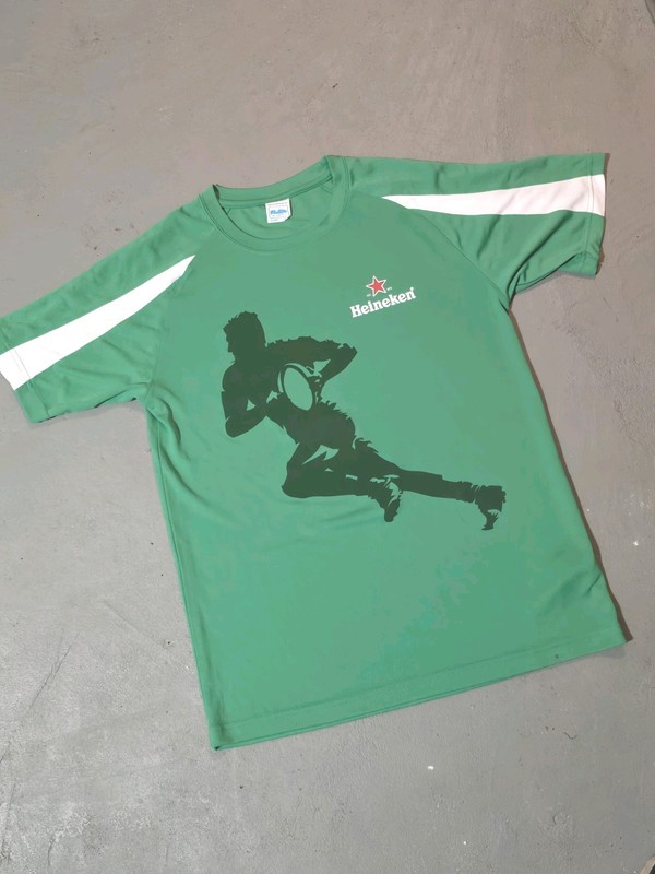 Brand NEW Heineken Rugby Themed Logo Style Green & White Shirt Adult Size Medium