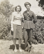 1940s WWII US Military Man  Beautiful Pretty Girl Fashion Original Photo P17r8