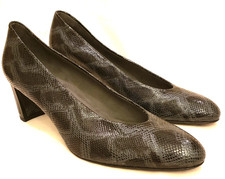 Stuart Weitzman Heel Shoes Size-10M Black Leather Snake Embossed