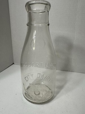 TREQ MILK BOTTLE NILES CREAMERY MICHIGAN MI MICH 1940 s QUART
