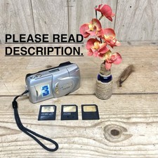 Olympus CAMEDIA D-490 Zoom 2.1MP Digital CCD Camera w/ 40MB SM Card - Tested