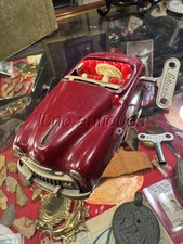 SCHUCO RADIO 4012 CAR WIND UP TIN TOY MADE IN US ZONE-GERMANY.BOTH ORIGINAL KEYS