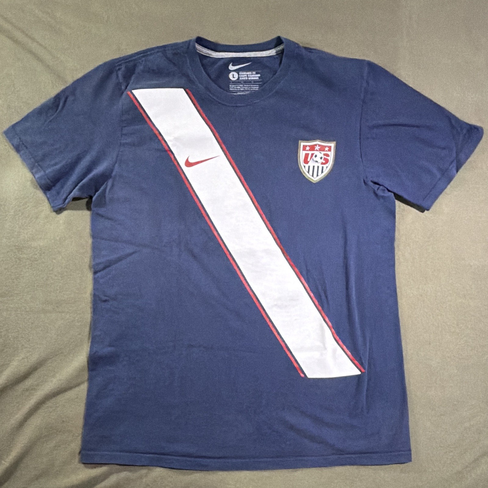 Vintage Nike USA Soccer Shirt Size L Blue/White/Red "USA 10" Back Graphic