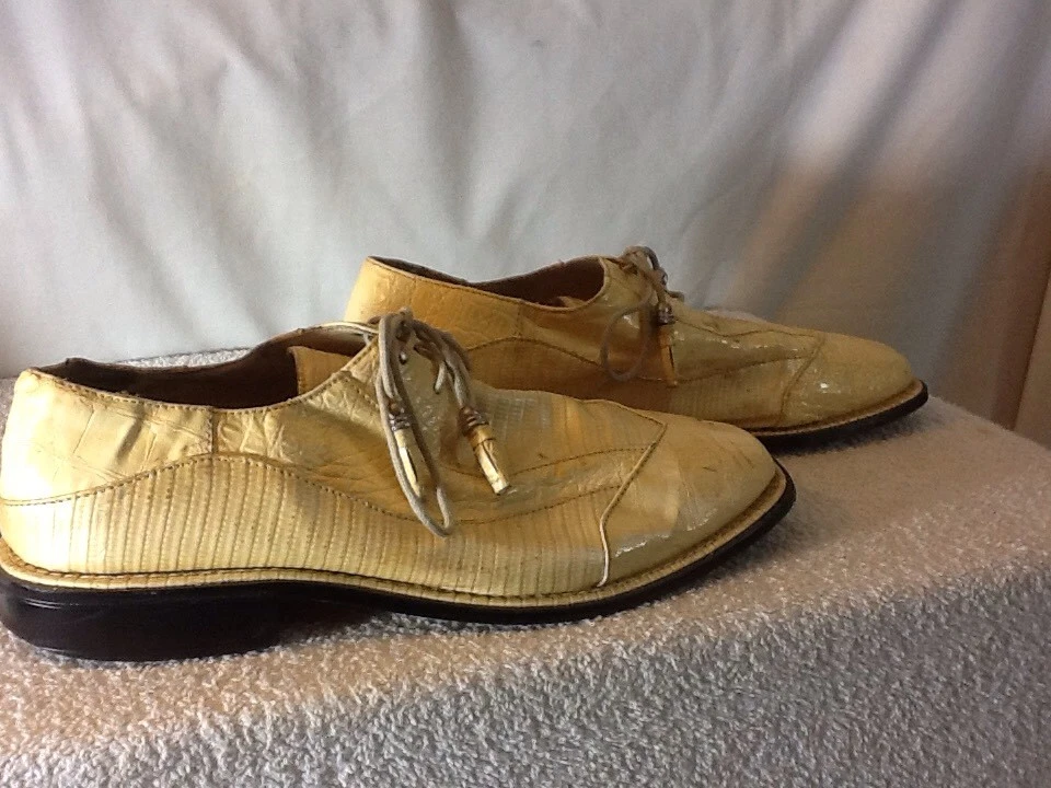 Light yellow shop dress shoes