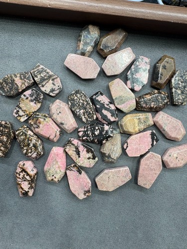 5pc Natural rhodonite jasper coffin Quartz Carved Crystal reiki Random - Picture 4 of 7