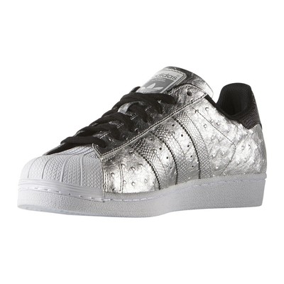 adidas black and silver trainers