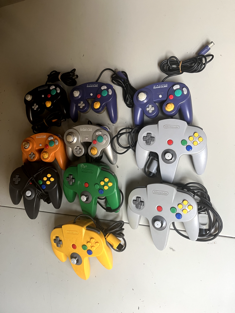 Lot 10 set】Nintendo Official GameCube / N64 Controller Random
