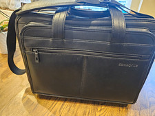 Samsonite Black Leather Laptop Briefcase Padded Partitions Shoulder Strap