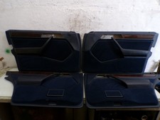 4x T&uuml;rverkleidung Mercedes W124 E420 Limo Blau Velours Holzdekor SET  *519A92*