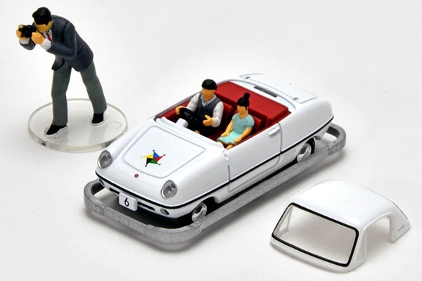 Tomica Limited Vintage Kodomo no Kuni x TLV Datsun Baby No.6 White