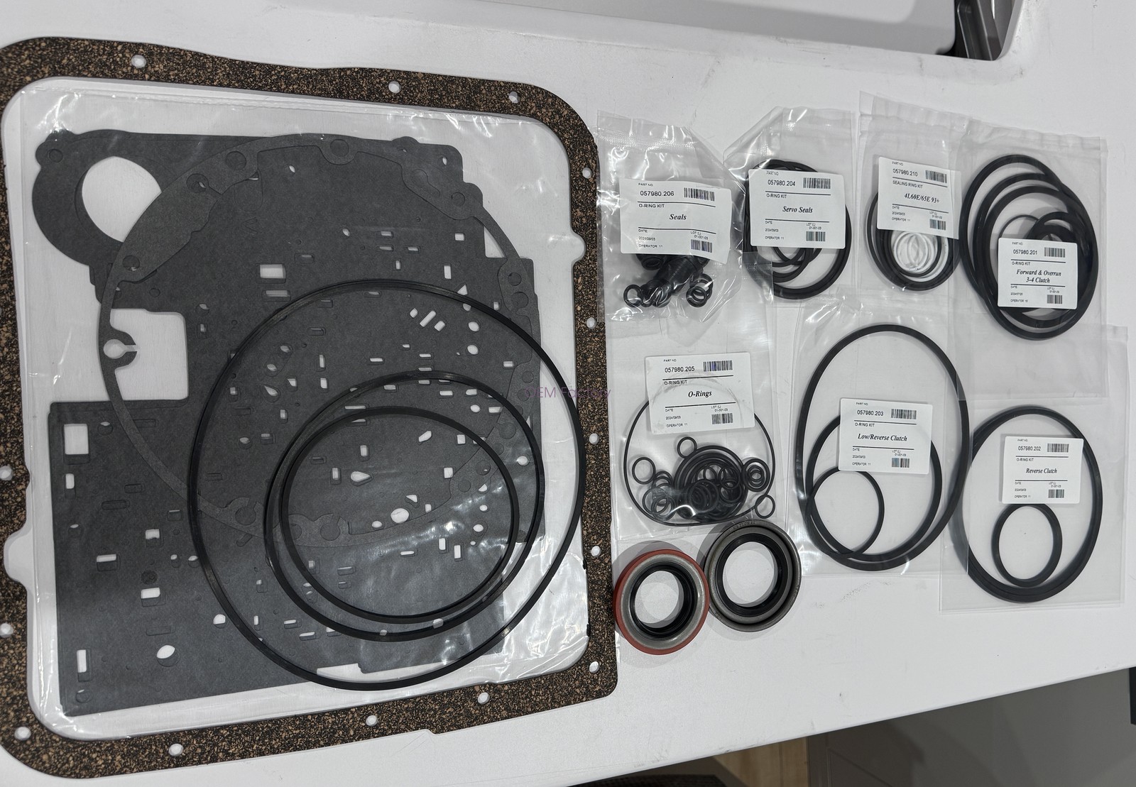 2003-2006 For HOLDEN ADVENTRA 5.7L Transmission Rebuild Kit gearbox master kit