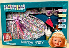 Mint NRFB: Birthday Party Play Pack 1998 Amazing Amy Doll Playmates