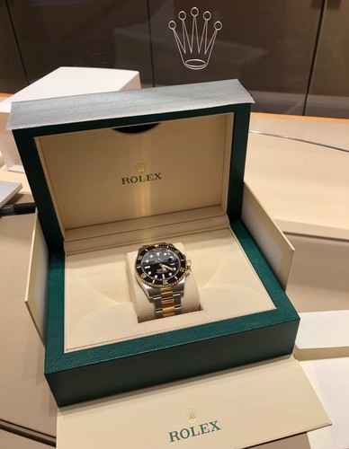Rolex Submariner Date 41mm 18k Yellow Gold & Steel Black Oyster Watch 126613LN