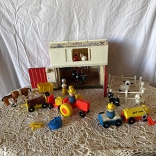 Vintage 1967 Fisher Price Play Family Farm Play Set  Barn / Tractors / Animals 