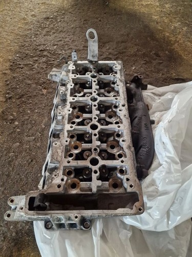 BMW 3 F30 F35 F31 2013 Diesel 120kW Zylinderkopf 155374101 SUD8581