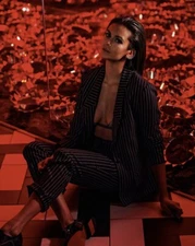 NINA DOBREV 8x10 PHOTO Promotional