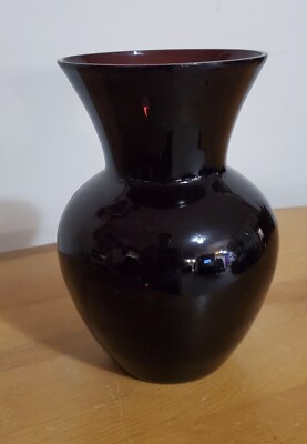 Vintage Amethyst Glass Bud Vase Purple Vase  7 INCH  (x)   (BX9)
