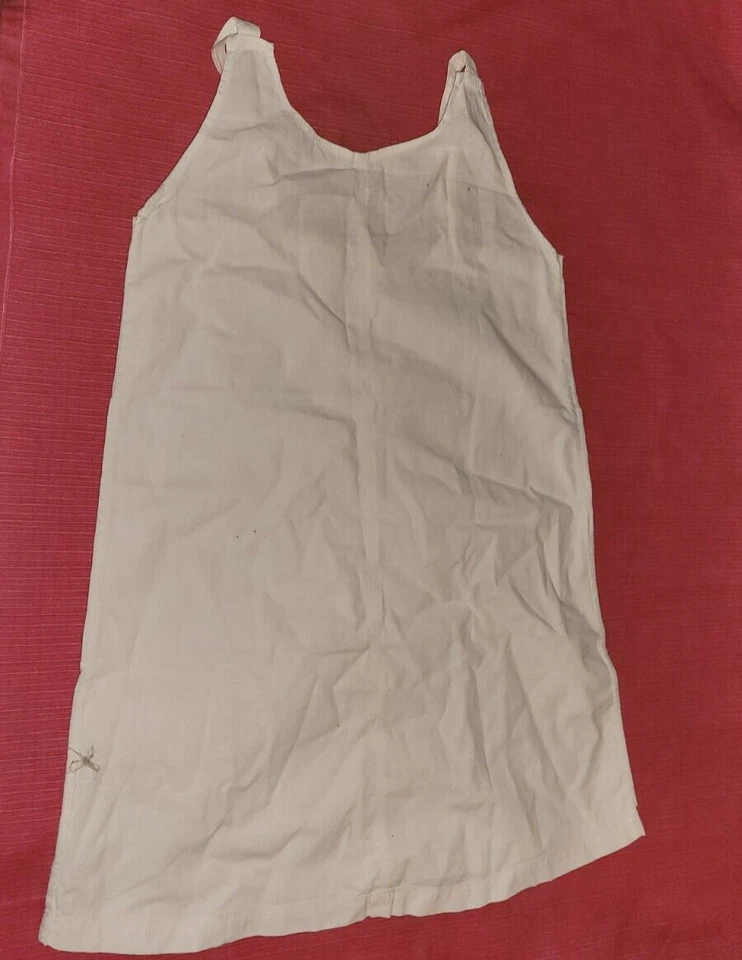 LINGE ANCIEN ROBE OU NUISETTE ENFANT EN COTON 60 X 42 - Photo 2/3