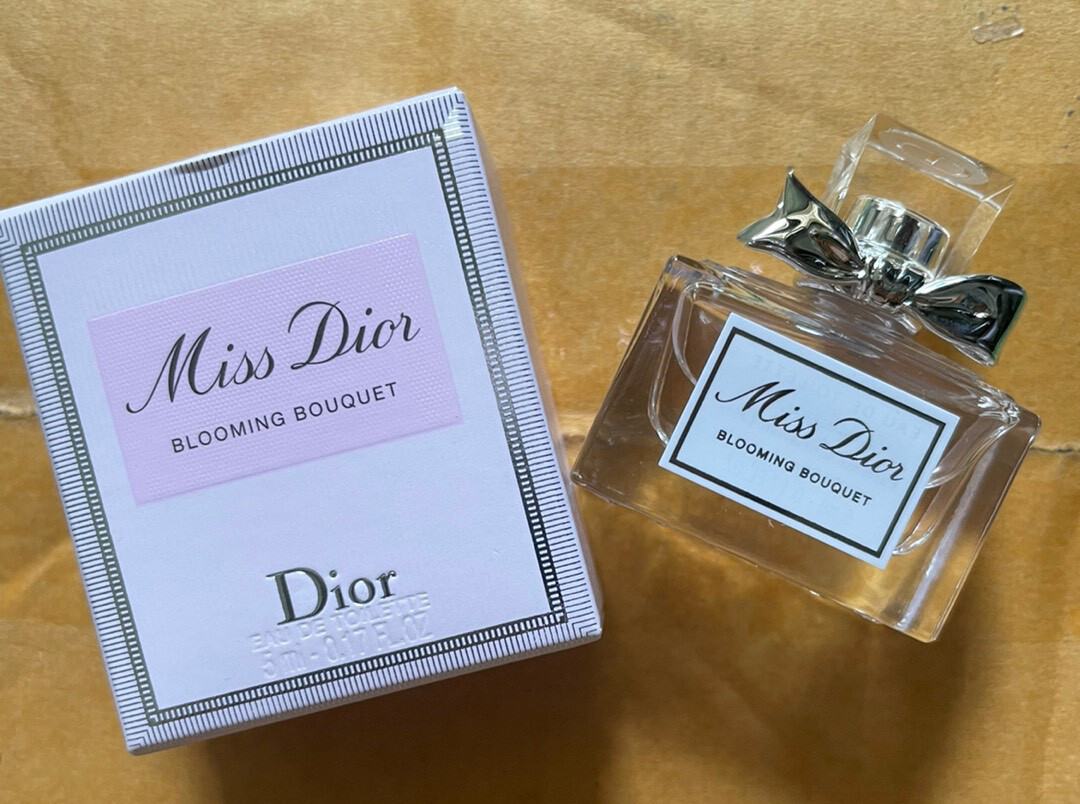 Dior Miss Dior Blooming Bouquet Eau de Toilette 5 ml or 0.17 fl oz