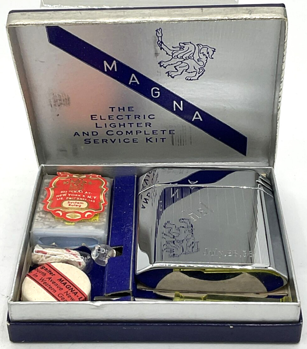 Flashlight & Complete Service Kit Box To Hal 1956