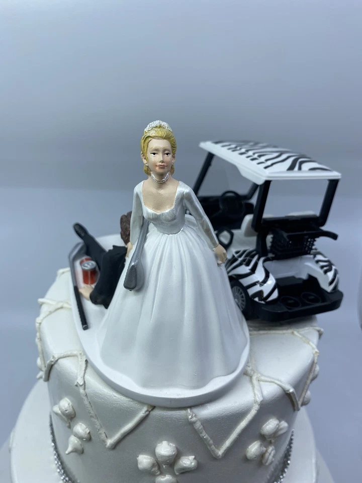 有趣的高尔夫新娘和新郎带斑马高尔夫球车婚礼蛋糕顶饰 — 第 2/4 张图片