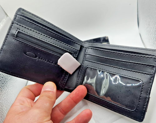 NEU! SELTENE OAKLEY GELDBÖRSE schwarz oliv Tarnmuster Streifen & Symbol zweifach faltbar Ausweis - Bild 4 von 6