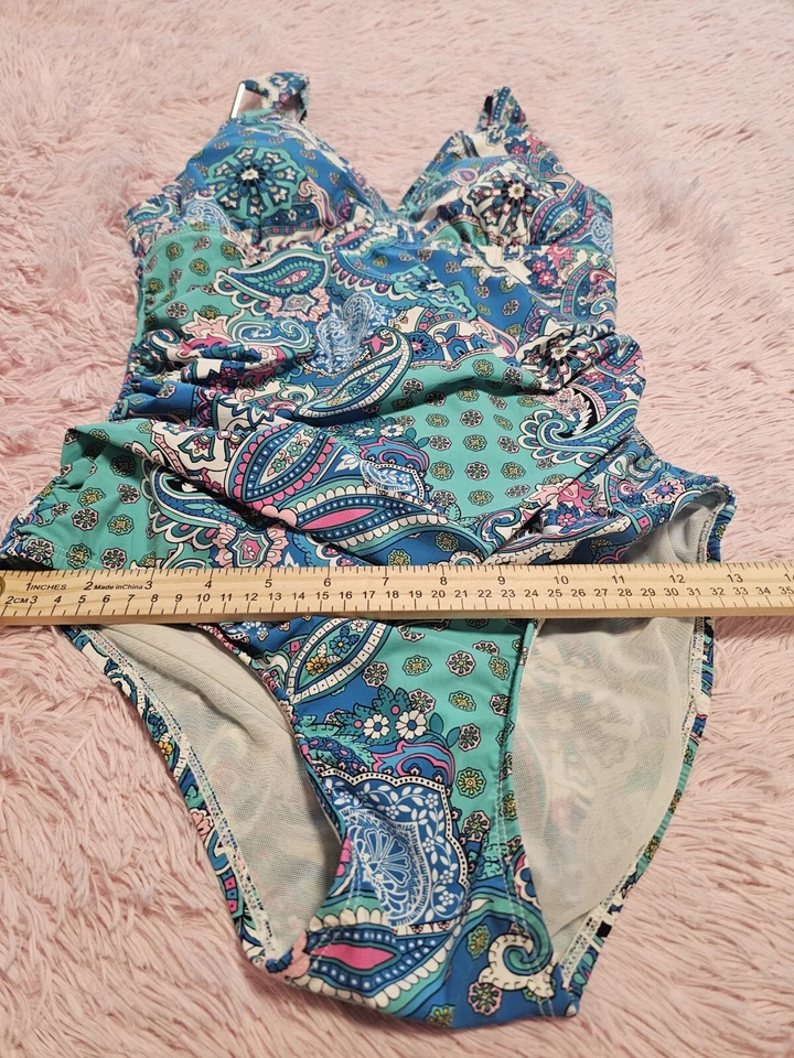 Traje de baño Love Your ASSETS by Sara Blakely SPANX para mujer talla S cachemir de una pieza Foto 3 de 4