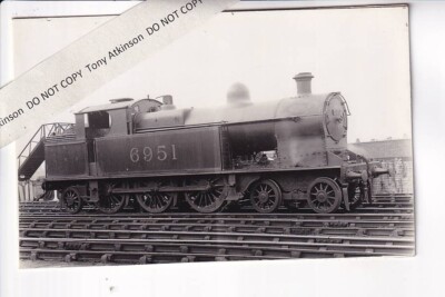 LMS - EX LNWR -CLASS 2665  4-6-2T - NO.  6951 -  PHOTO #16601